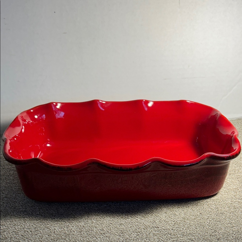 Red Ceramic Scalloped Baking Dish 7 X 12 inches Made in Italy